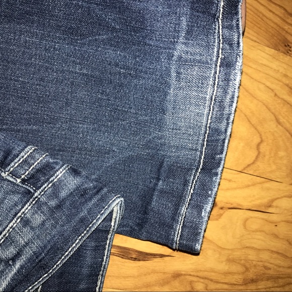 Liuces Dark Straight Leg Distressed Jeans 7 - Picture 8 of 8